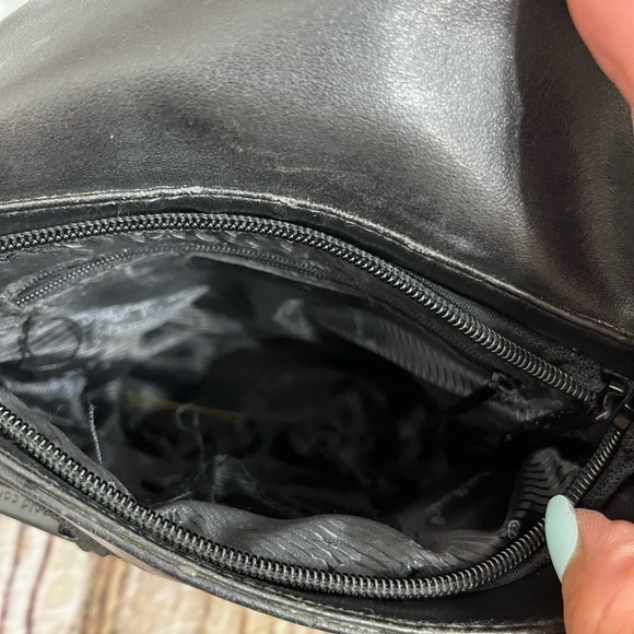 Gold Coral Black Leather Crossbody Organizer Hipster Bag 6x8x3 - Picture 9 of 10